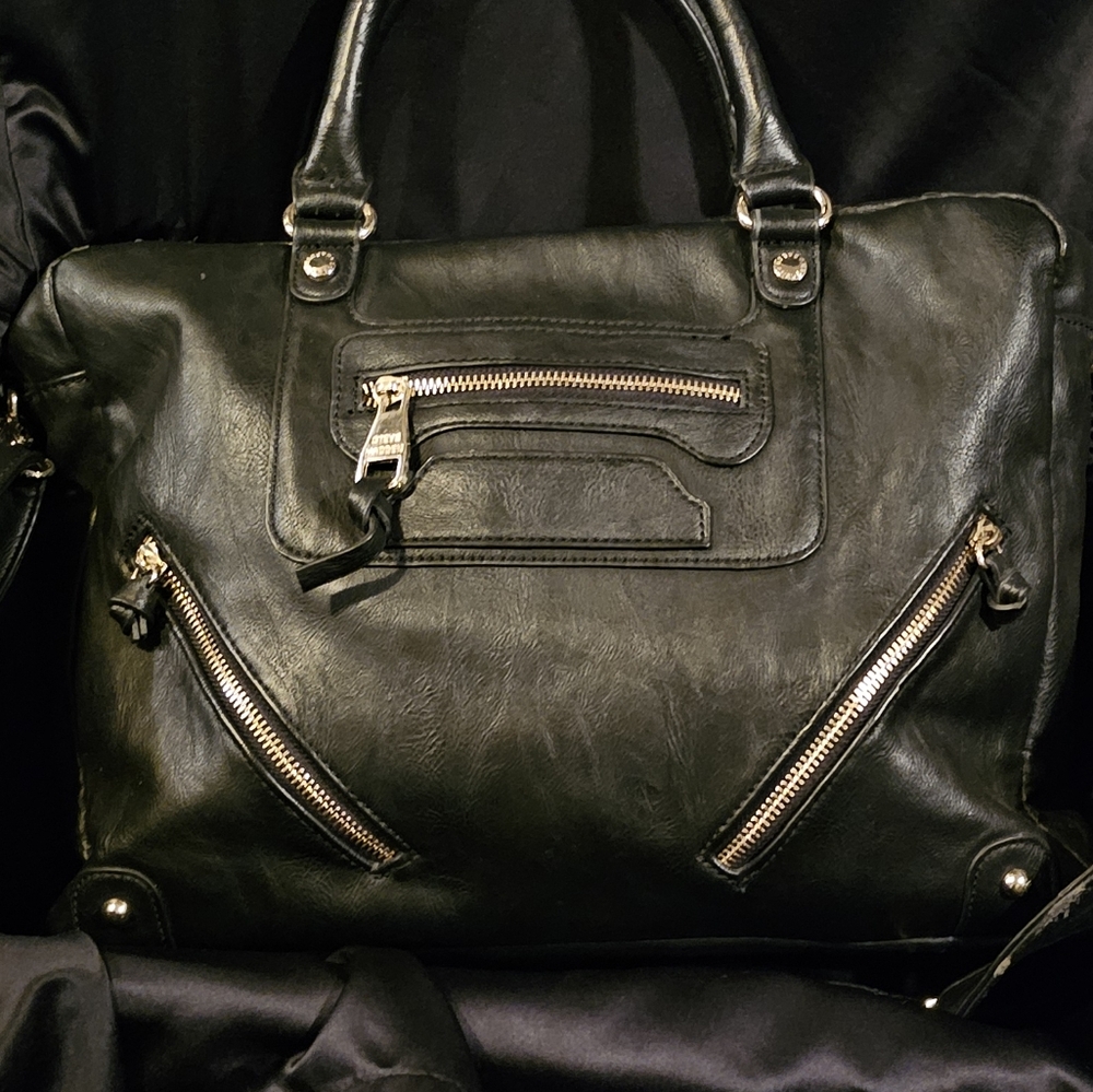 Steve Madden Brief Case Bag - Picture 2 of 12